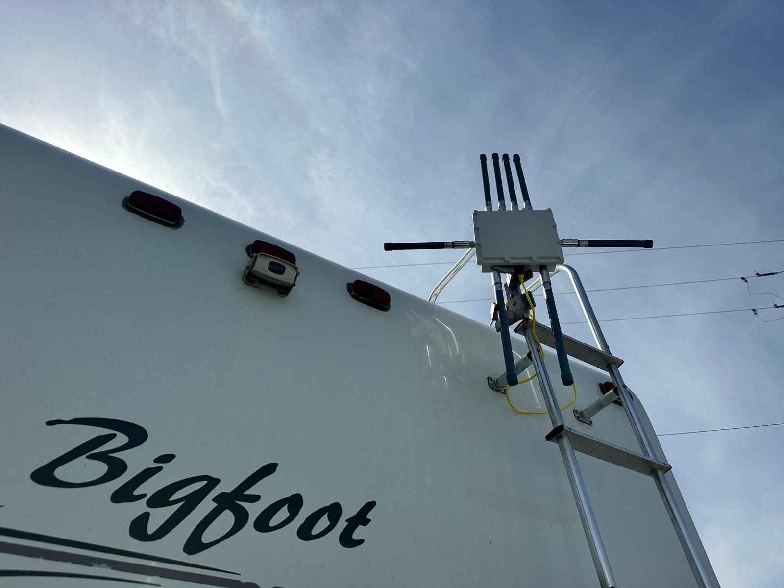 SwiftNet Fortress — Weatherproof IP66 5G Router for Barns, Job Sites & Remote Property Device Only